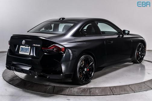 2023 BMW M240 i