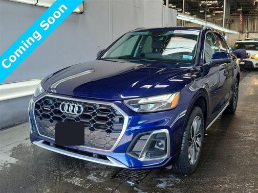 2022 Audi Q5 45 S line Premium Plus