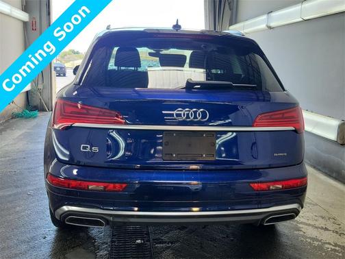 2022 Audi Q5 45 S line Premium Plus