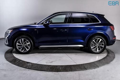 2022 Audi Q5 45 S line Premium Plus