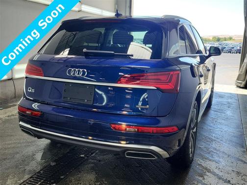 2022 Audi Q5 45 S line Premium Plus
