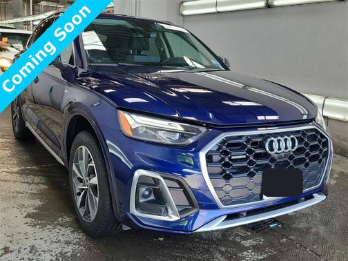2022 Audi Q5 45 S line Premium Plus