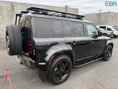 2021 Land Rover Defender 110 X-Dynamic HSE