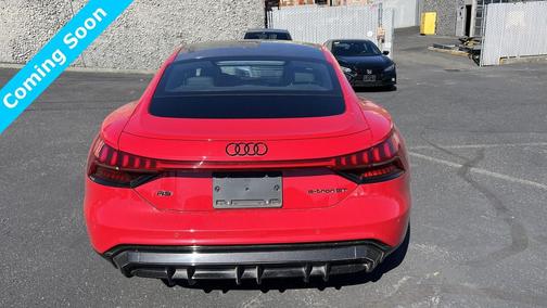 2022 Audi RS e-tron GT quattro