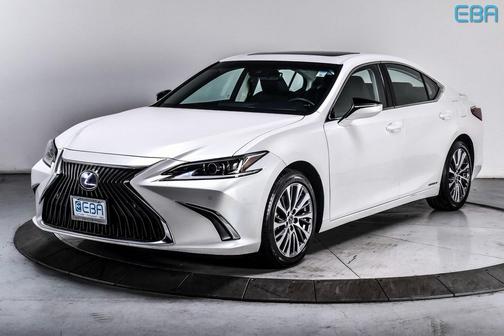 2019 Lexus ES 300h Base