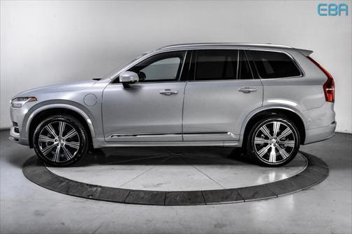2024 Volvo XC90 Recharge Plug-In Hybrid T8 Plus Bright Theme 7-Seater