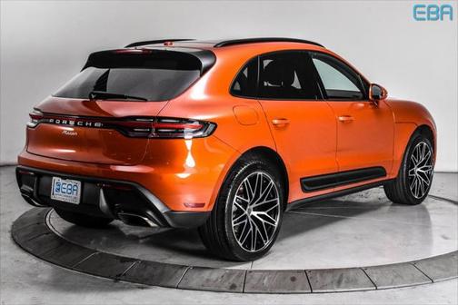 2023 Porsche Macan Base