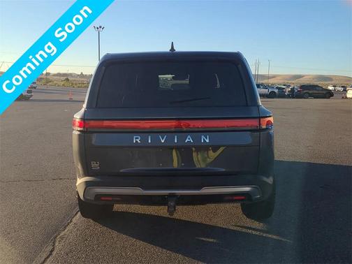 2023 Rivian R1S Adventure