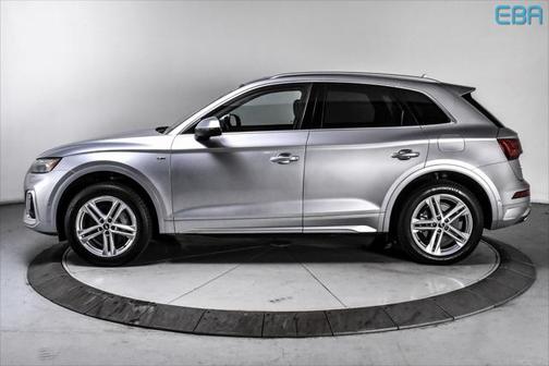 2021 Audi Q5 Prestige 55 TFSI e quattro S tronic