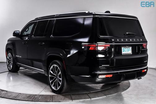 2023 Jeep Wagoneer L Series III 4x4