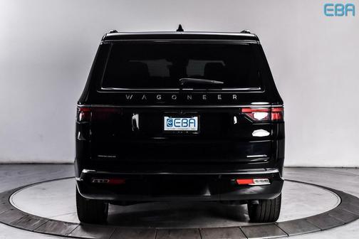 2023 Jeep Wagoneer L Series III 4x4
