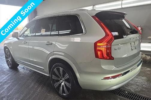 2022 Volvo XC90 Recharge Plug-In Hybrid T8 Inscription 6 Passenger