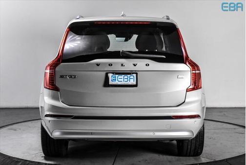 2022 Volvo XC90 Recharge Plug-In Hybrid T8 Inscription 6 Passenger