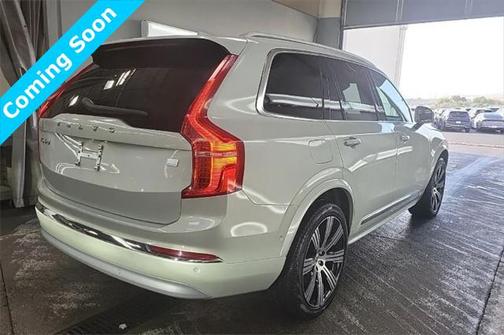 2022 Volvo XC90 Recharge Plug-In Hybrid T8 Inscription 6 Passenger