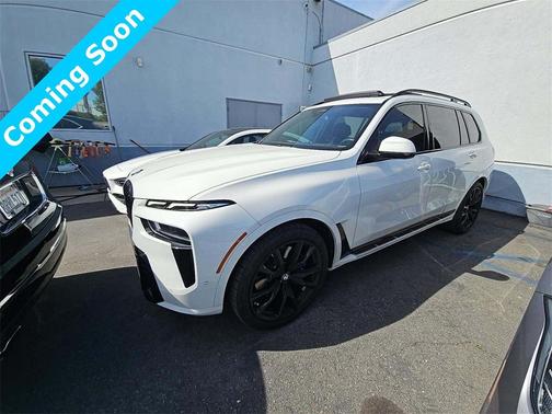 2024 BMW X7 xDrive40i