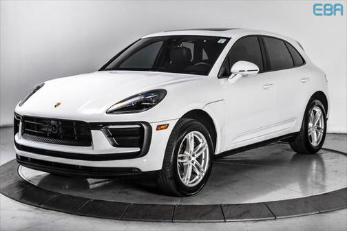 2024 Porsche Macan Base