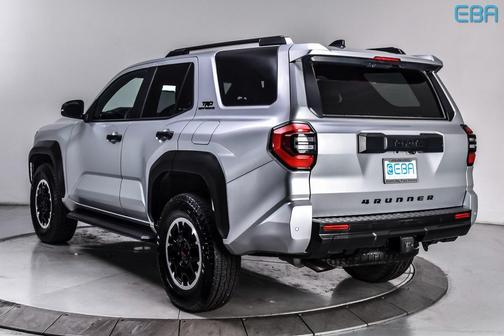 2025 Toyota 4Runner TRD Off Road