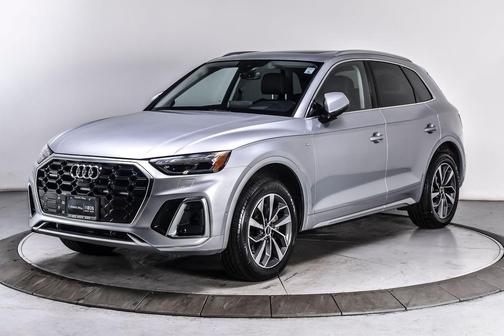 Florett Silver Metallic 2023 Audi Q5 45 S line Prestige