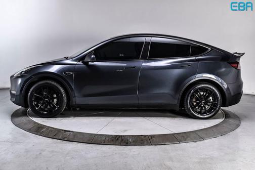 2024 Tesla Model Y Long Range Dual Motor All-Wheel Drive