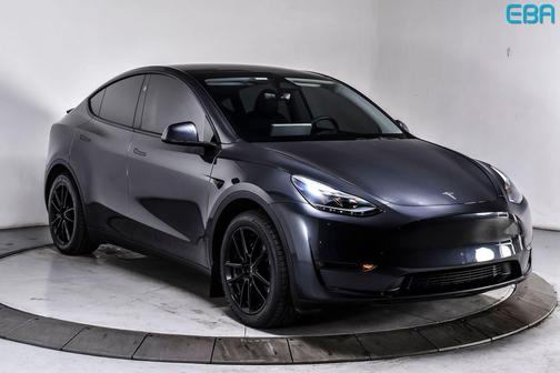2024 Tesla Model Y Long Range Dual Motor All-Wheel Drive