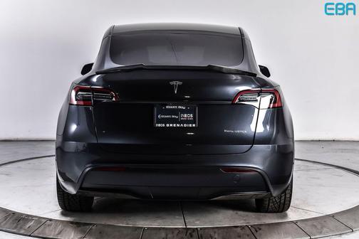2024 Tesla Model Y Long Range Dual Motor All-Wheel Drive