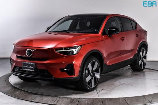 Fusion Red Metallic 2023 Volvo C40 Recharge Pure Electric Twin Plus