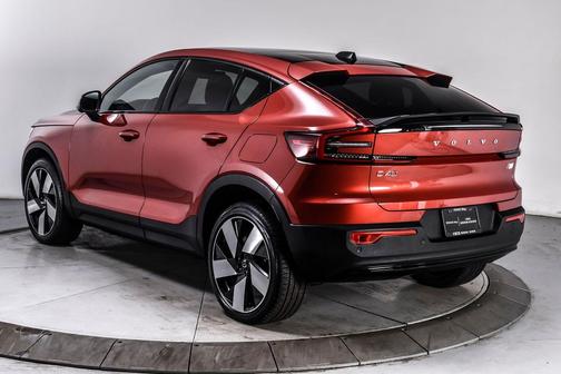 Fusion Red Metallic 2023 Volvo C40 Recharge Pure Electric Twin Plus