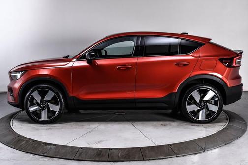 Fusion Red Metallic 2023 Volvo C40 Recharge Pure Electric Twin Plus