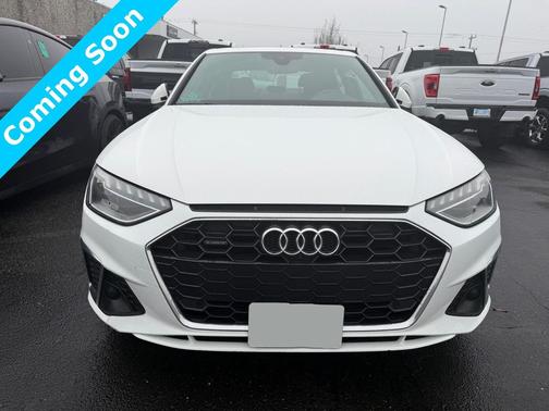 2023 Audi A4 45 S line Premium Plus