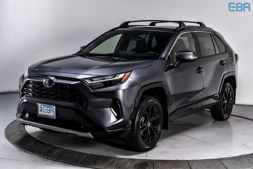 2024 Toyota RAV4 Hybrid SE