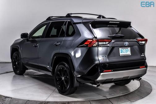 2024 Toyota RAV4 Hybrid SE