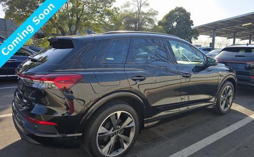 2024 Audi Q4 e-tron Premium Plus 55 quattro