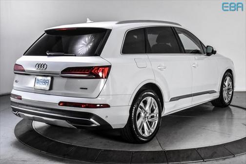 2020 Audi Q7 55 Prestige