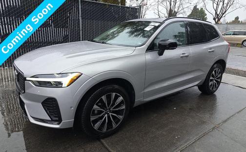 2025 Volvo XC60 B5 Plus