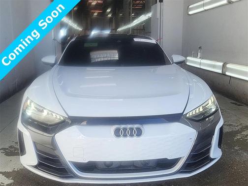 2023 Audi e-tron GT Premium Plus quattro