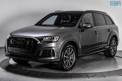 2023 Audi Q7 45 Premium Plus