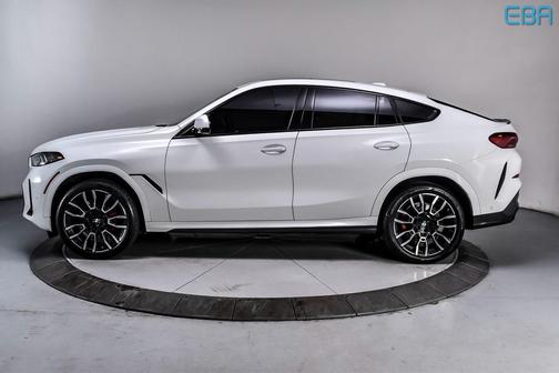 2025 BMW X6 xDrive40i