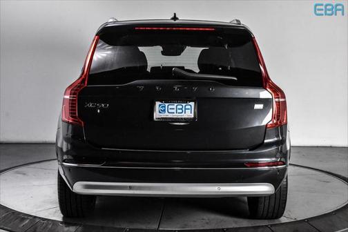 2022 Volvo XC90 Recharge Plug-In Hybrid T8 Inscription Expression 6 Passenger