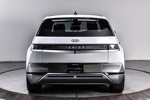 Atlas White 2024 Hyundai IONIQ 5 Limited