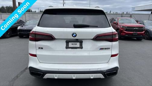 2022 BMW X5 M50i