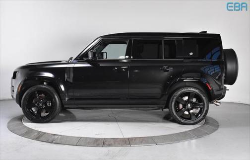 2023 Land Rover Defender 110 V8