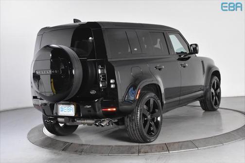 2023 Land Rover Defender 110 V8