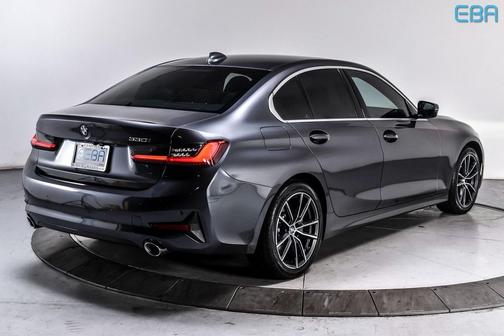 2021 BMW 330 330i