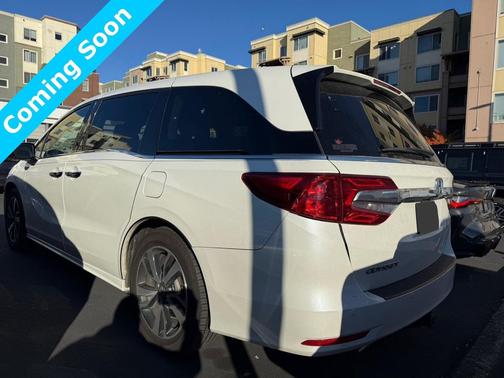 2019 Honda Odyssey Elite