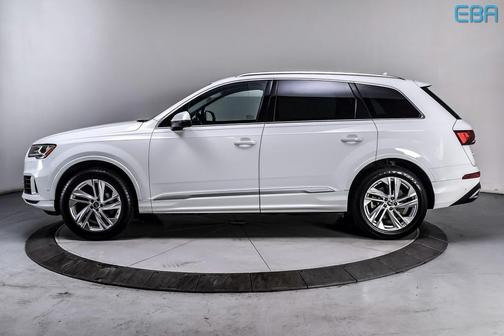 2023 Audi Q7 55 Premium Plus