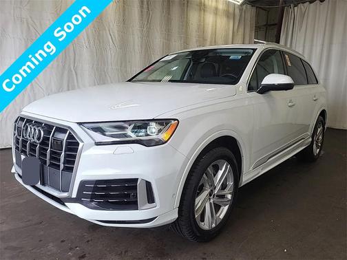 2023 Audi Q7 55 Premium Plus