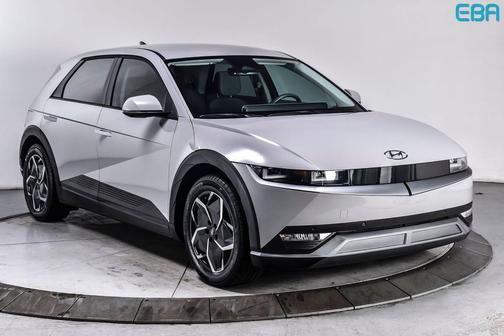 Cyber Gray 2024 Hyundai IONIQ 5 SEL