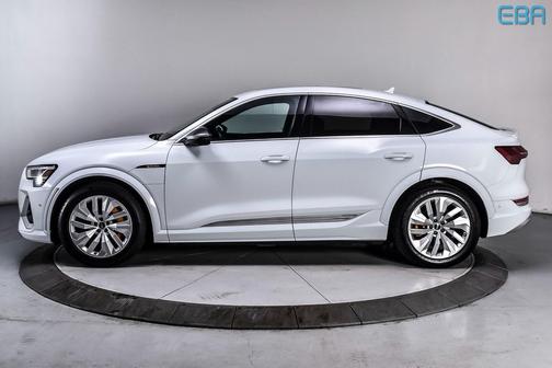 2022 Audi e-tron S Prestige