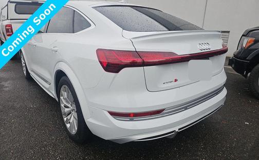 2022 Audi e-tron S Prestige