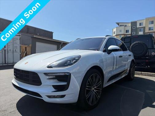 2017 Porsche Macan GTS